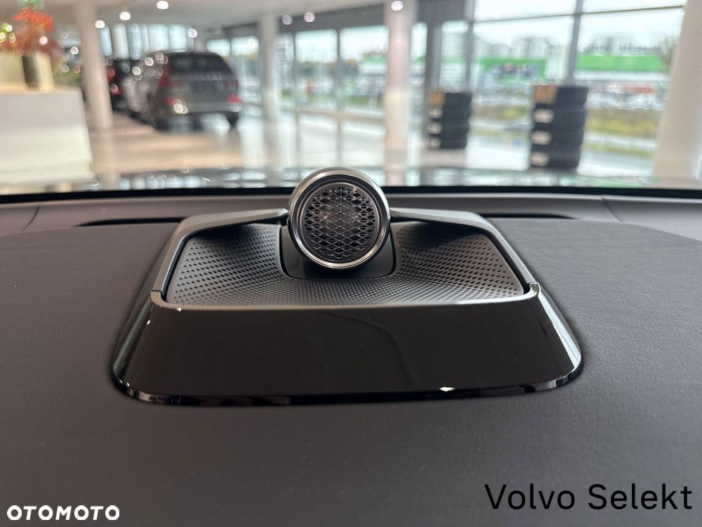 Volvo EX90 - 18
