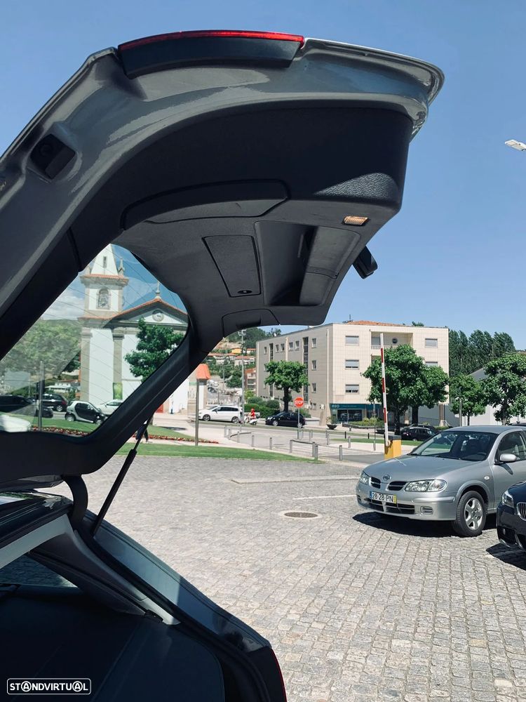 Audi A4 Avant 2.0 TDI DPF Attraction - 18