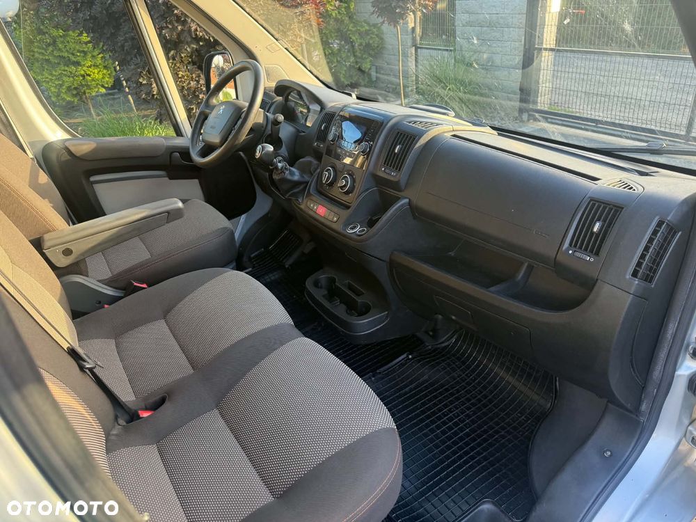 Peugeot Boxer 2,2 HDI L2H2 - 8