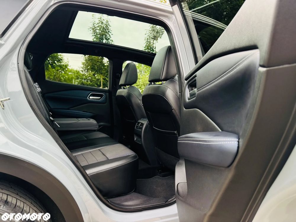 Nissan Qashqai 1.3 DIG-T Tekna DCT - 33