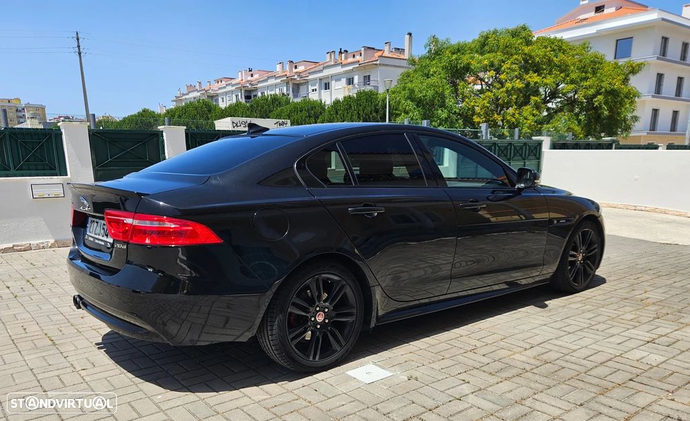 Jaguar XE 2.0 D R-Sport - 19