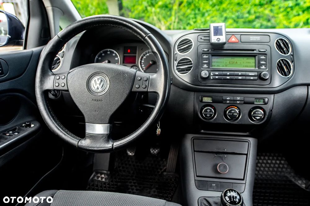 Volkswagen Golf Plus 1.6 FSI Trendline - 22