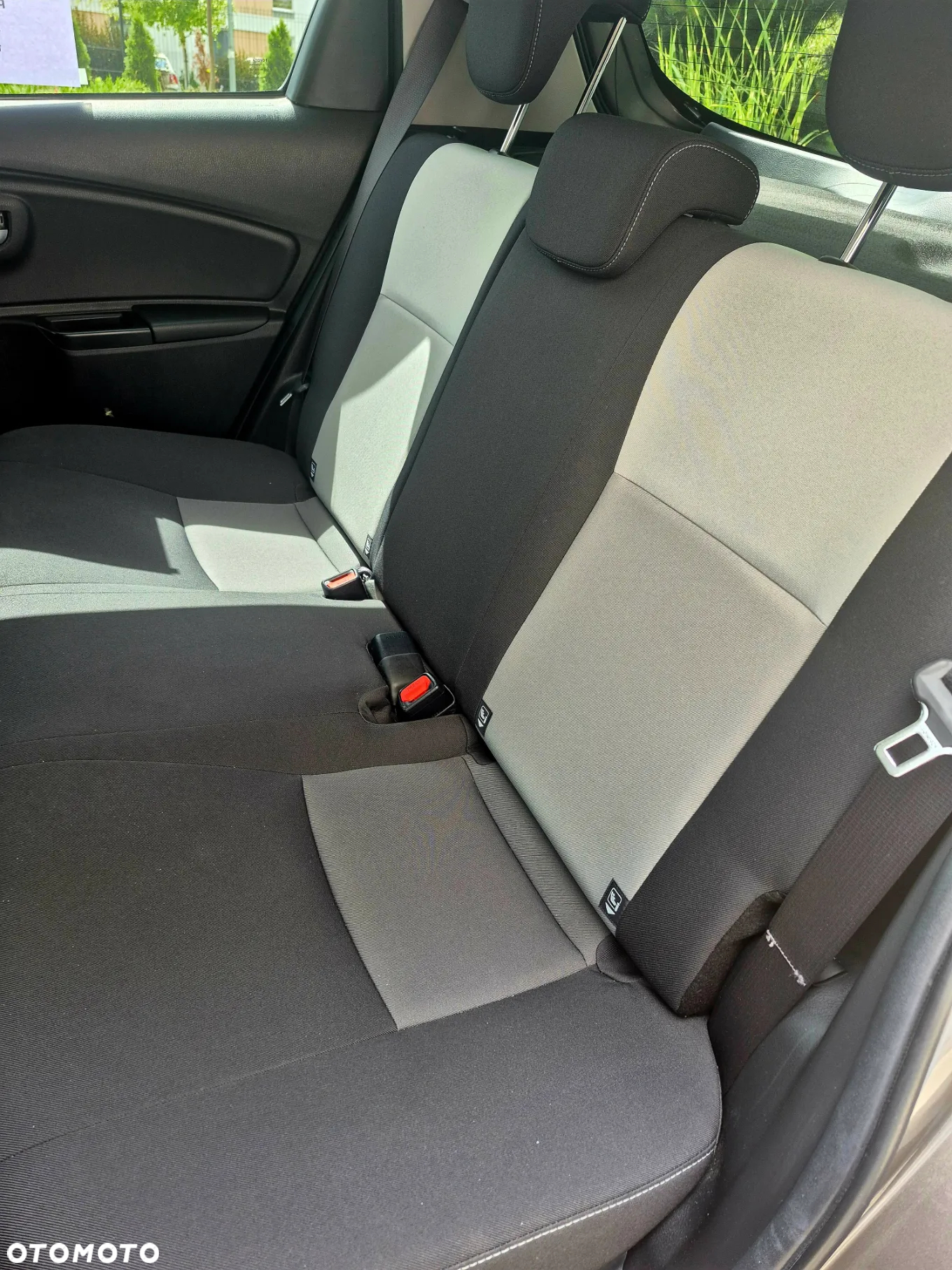 Toyota Yaris - 7