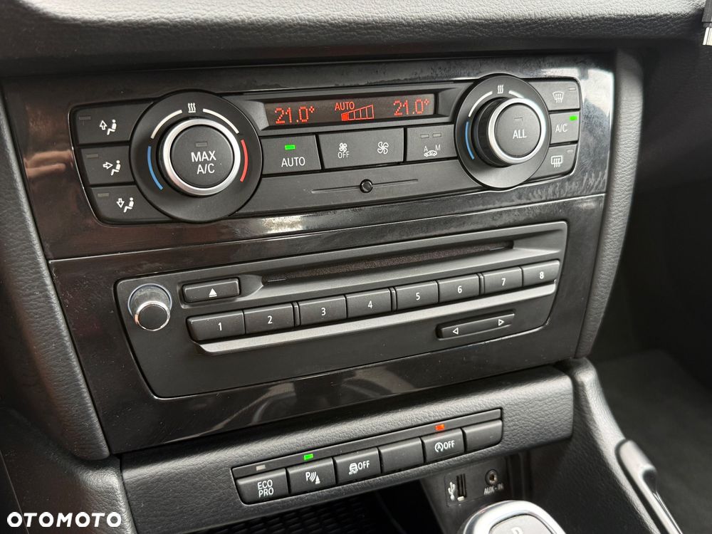 BMW X1 sDrive18d - 17