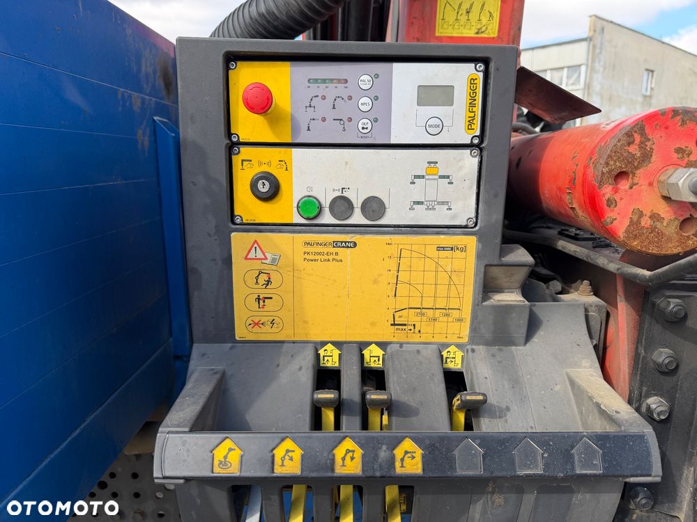 Mercedes-Benz Antos - 5