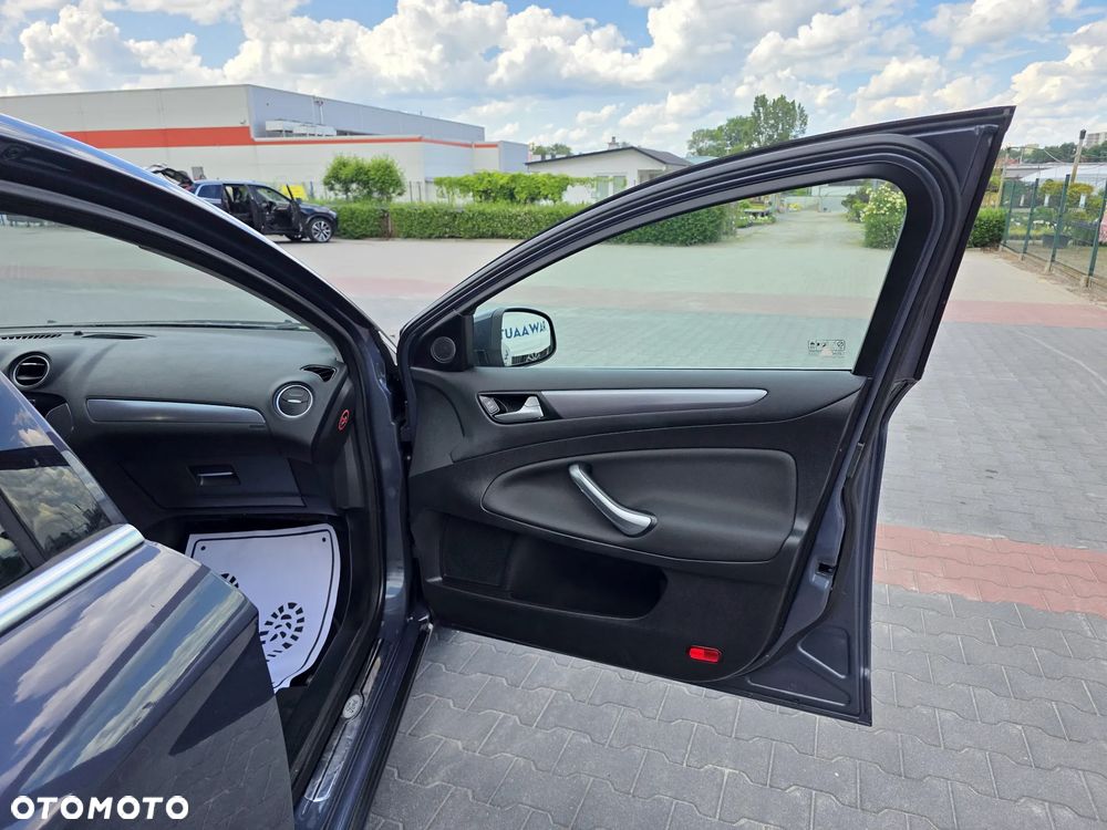 Ford Mondeo 1.6 Eco Boost Start-Stopp Titanium - 13