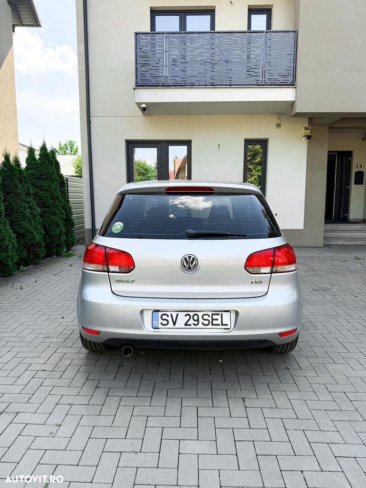 Volkswagen Golf 1.6 TDI DPF Trendline - 4