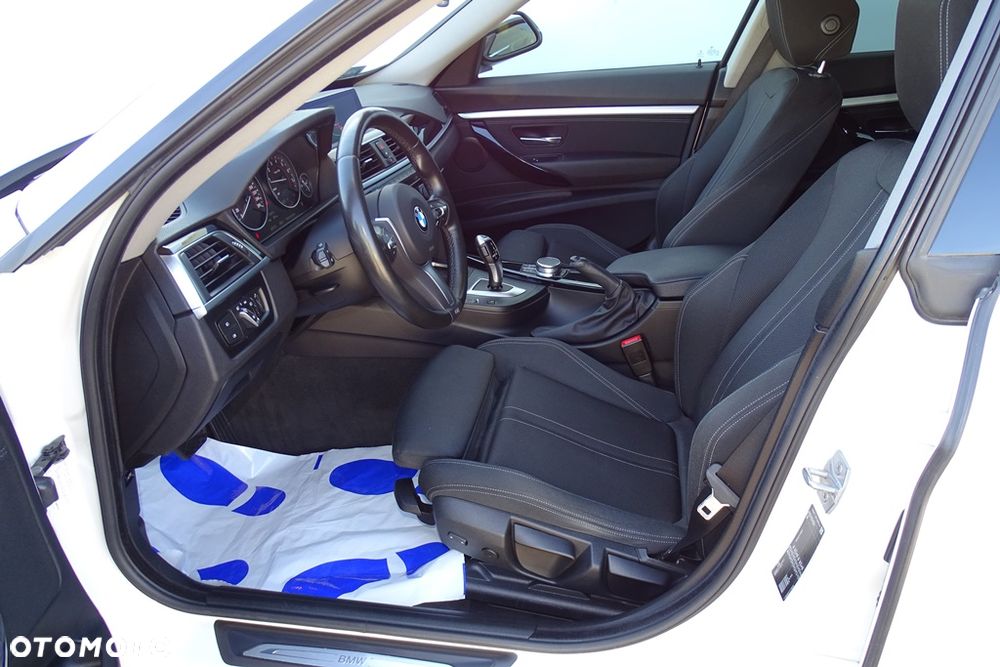 BMW 3GT 320i GPF Sport Line sport - 20