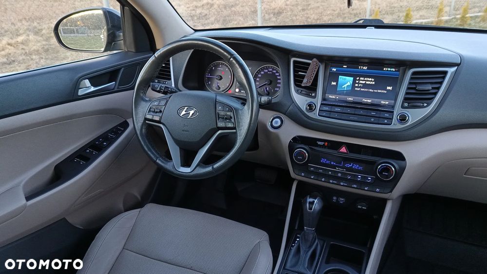 Hyundai Tucson 2.0 CRDI Premium 4WD - 28