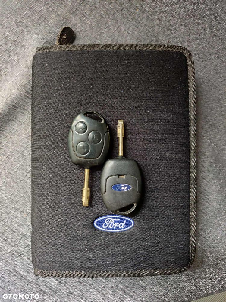 Ford Mondeo 2.0 Trend X100 / X - 38