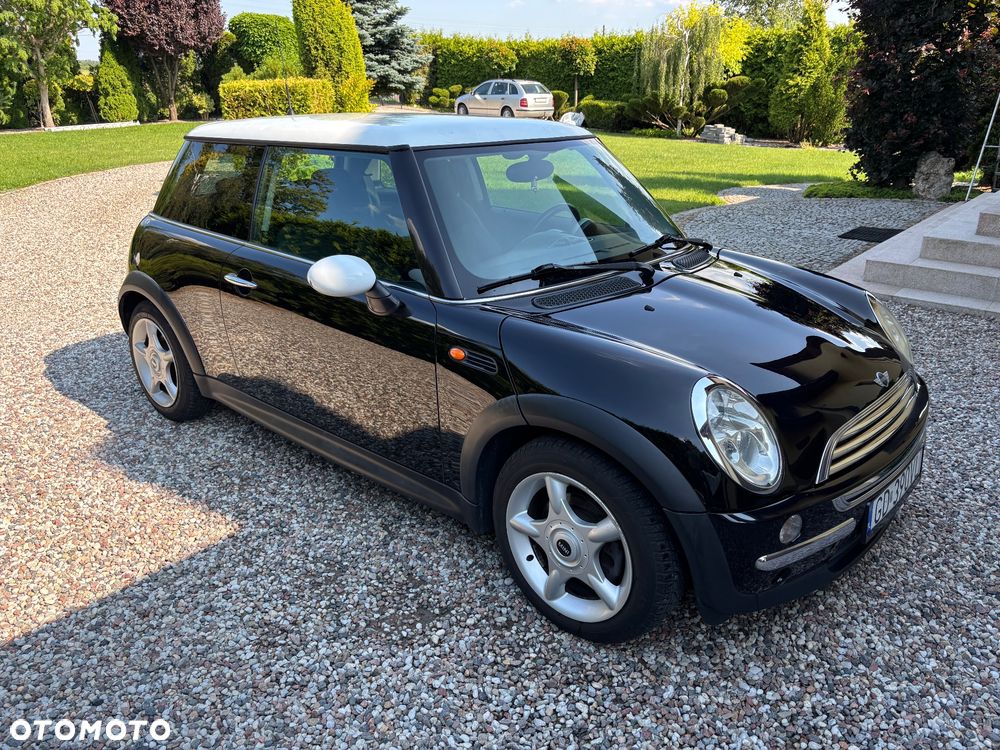 MINI ONE - 3