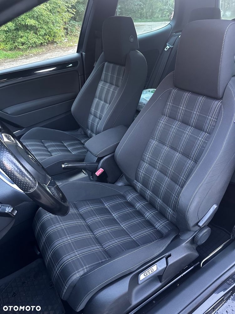 Volkswagen Golf VI 2.0 TDI GTD - 13
