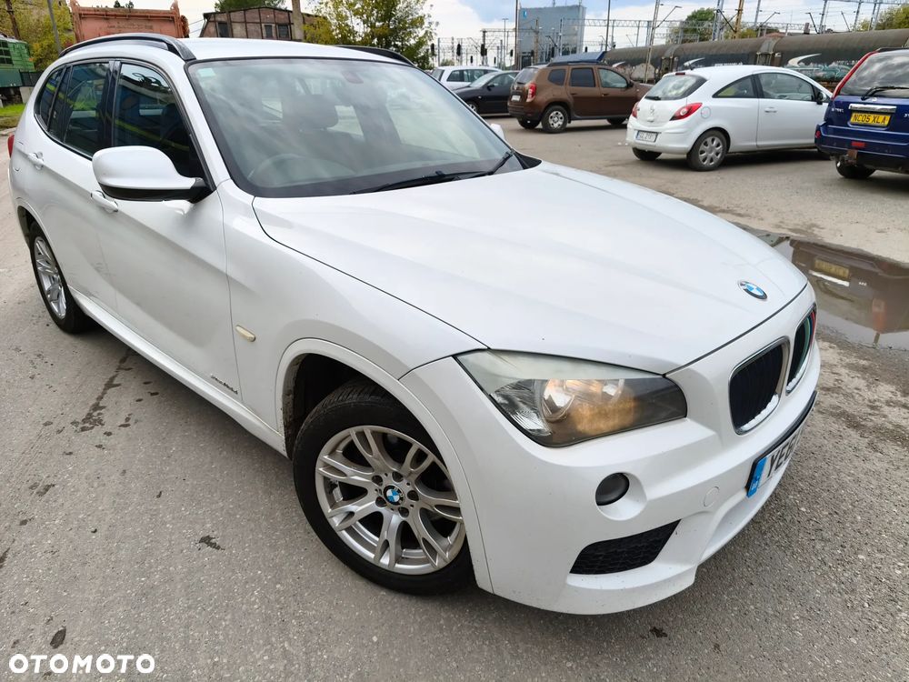 BMW X1 xDrive18d - 9
