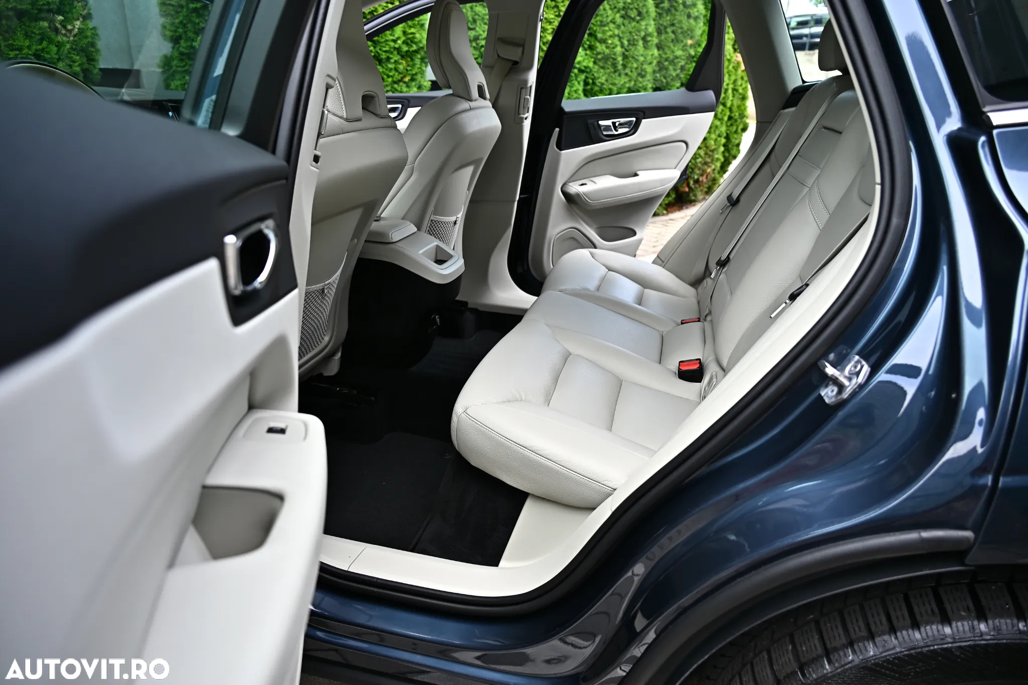 Volvo XC 60 D4 AWD Geartronic Inscription - 20