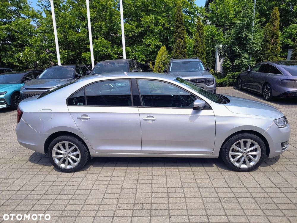 Skoda RAPID - 8