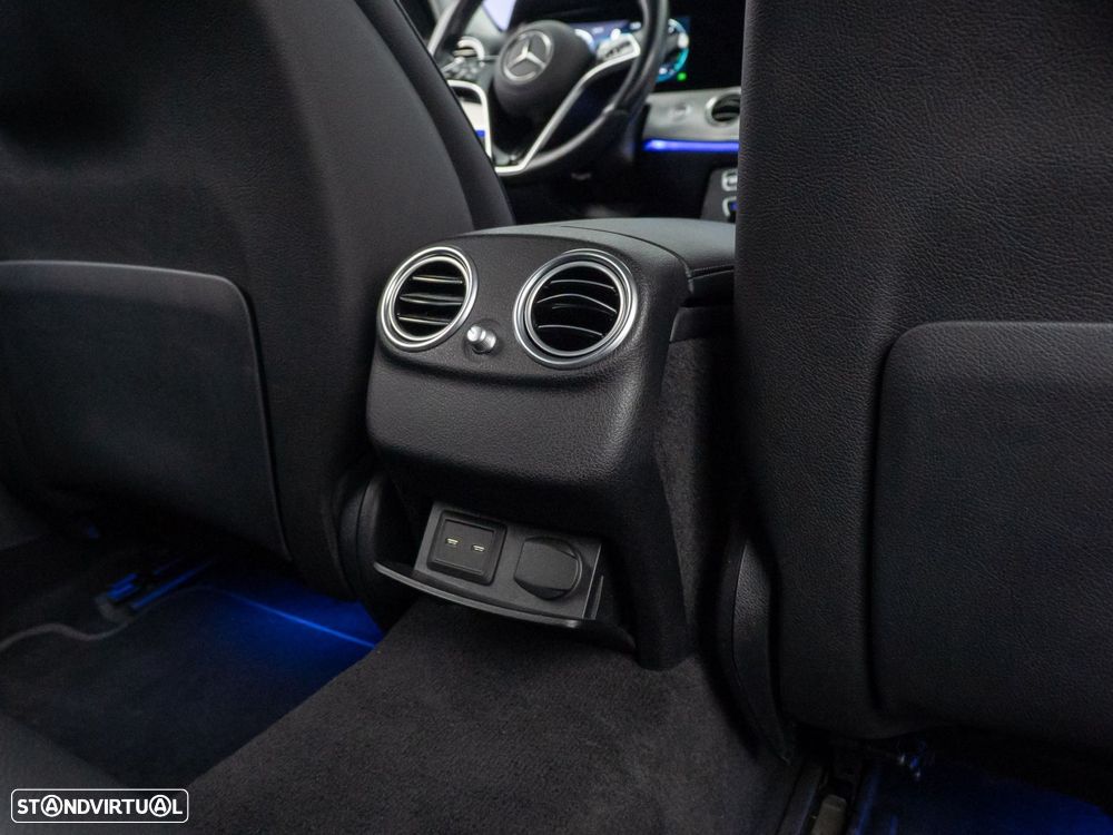 Mercedes-Benz E 300 de Avantgarde - 49