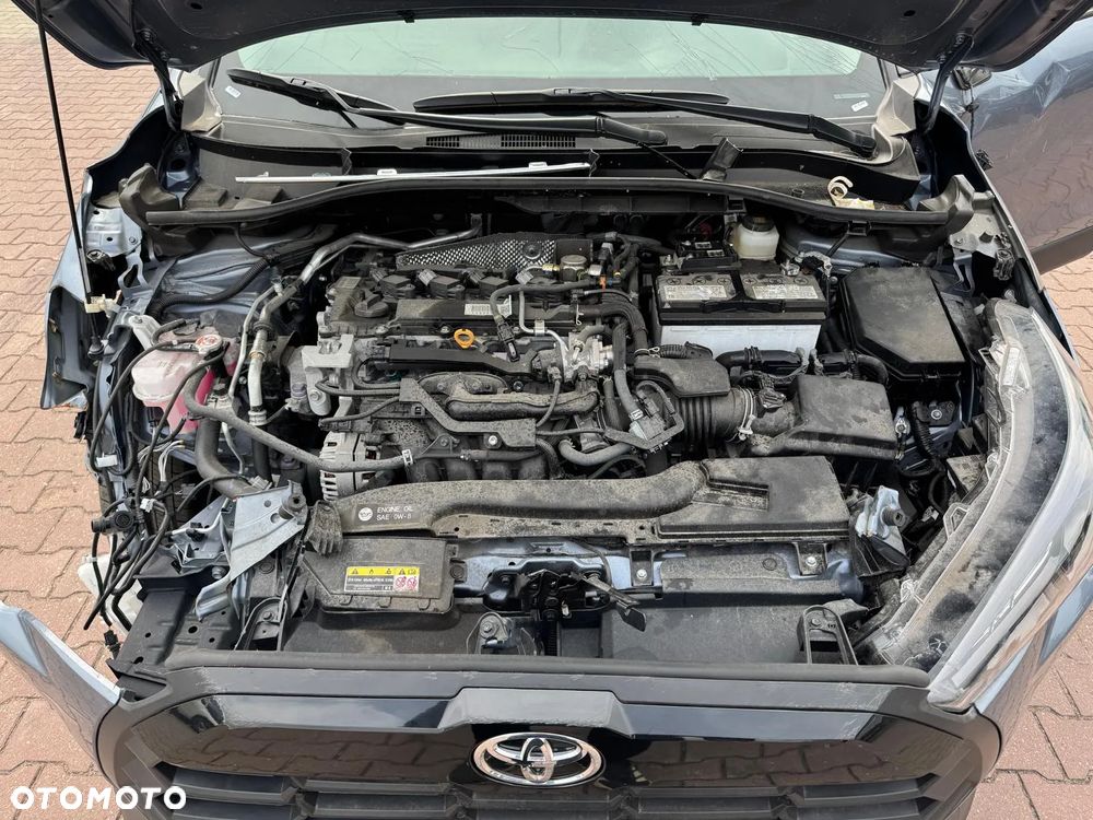 Toyota Corolla Cross - 25