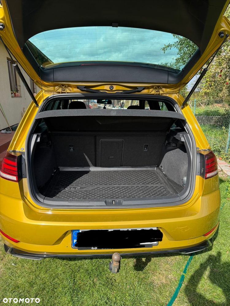 Volkswagen Golf - 3