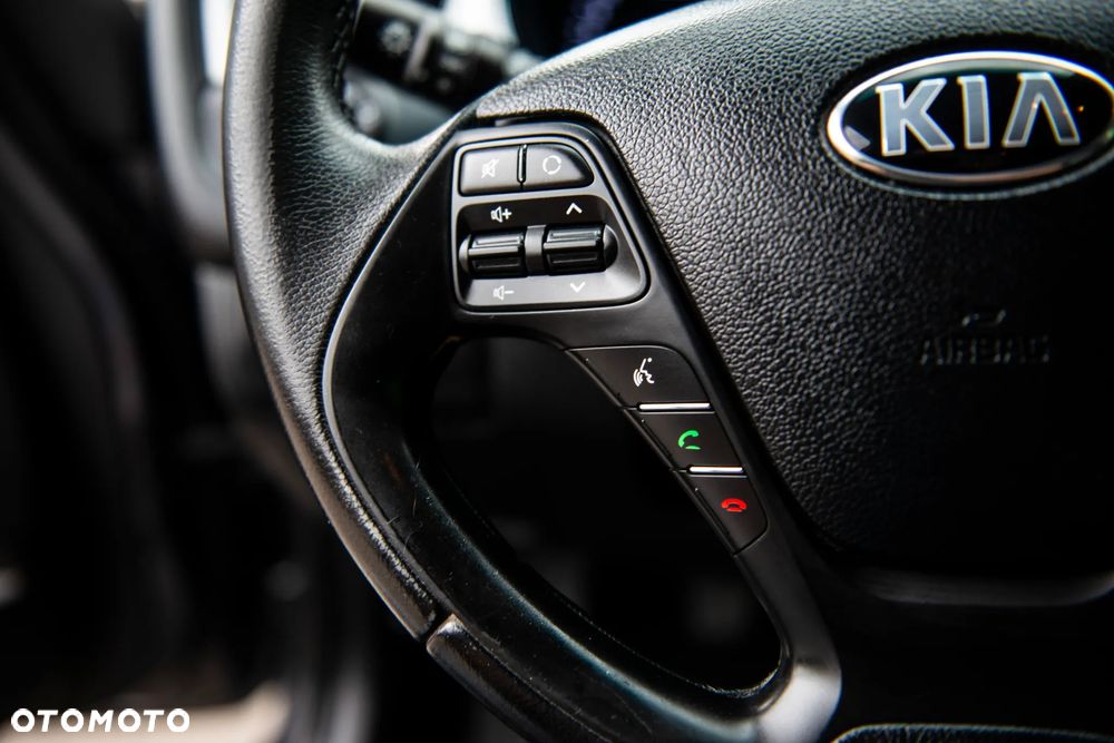 Kia Ceed 1.6 GDI ISG Vision - 26