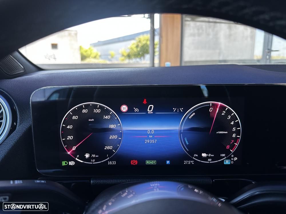 Mercedes-Benz GLA 250 e 8G-DCT Progressive - 24