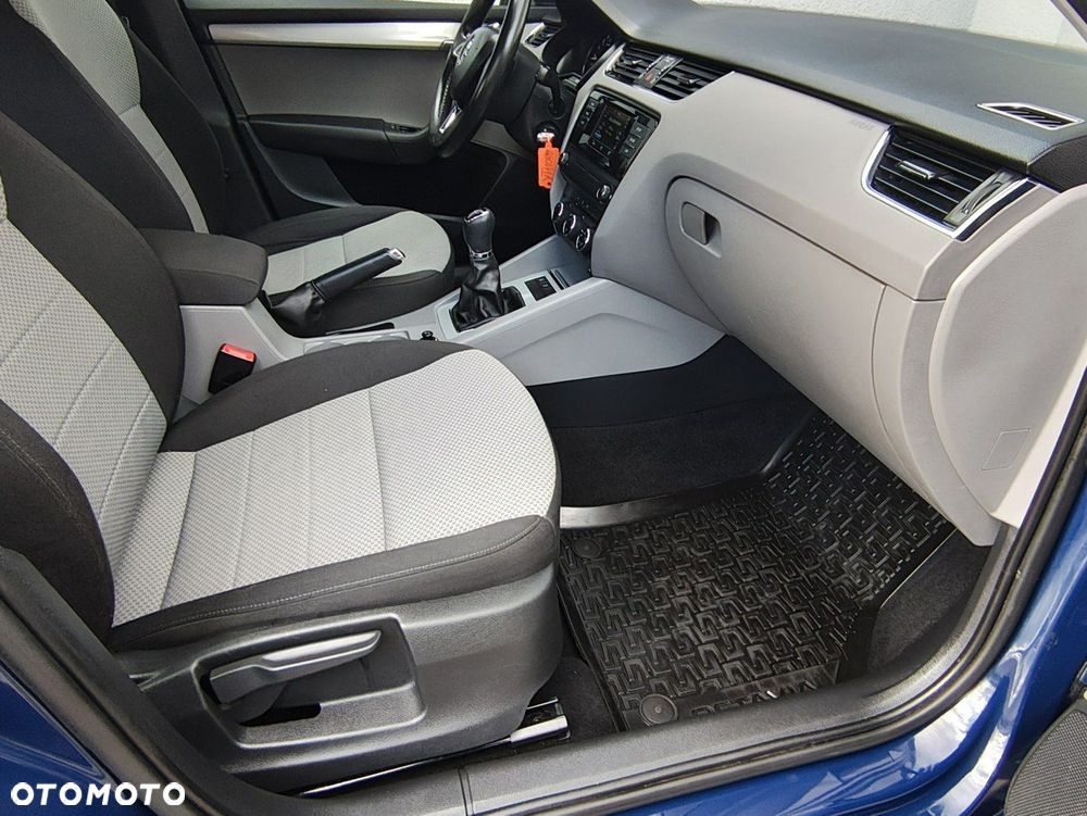 Skoda Octavia 1.6 TDI Ambition - 24