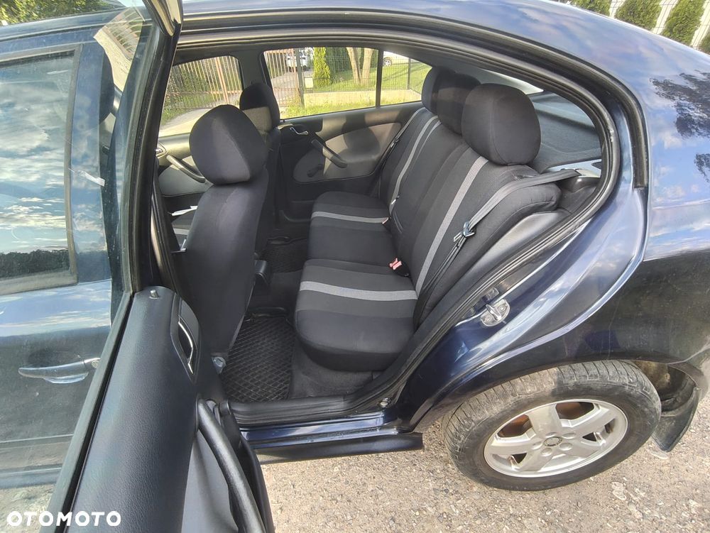 Skoda Octavia 1.9 TDI Tour - 12