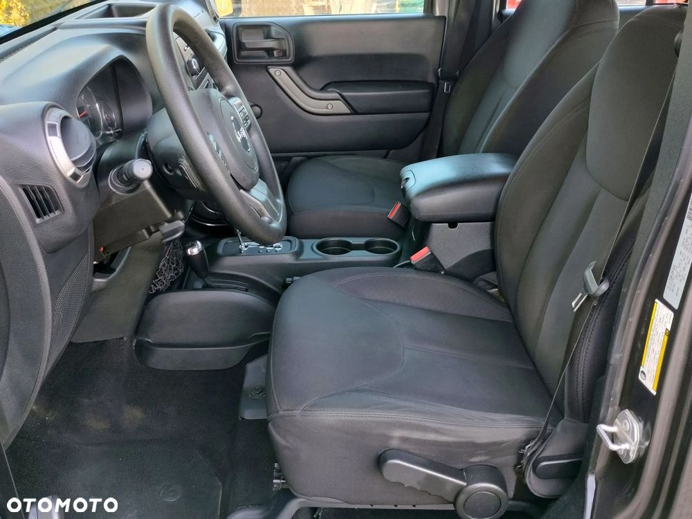 Jeep Wrangler 3.6 Unlim X - 5