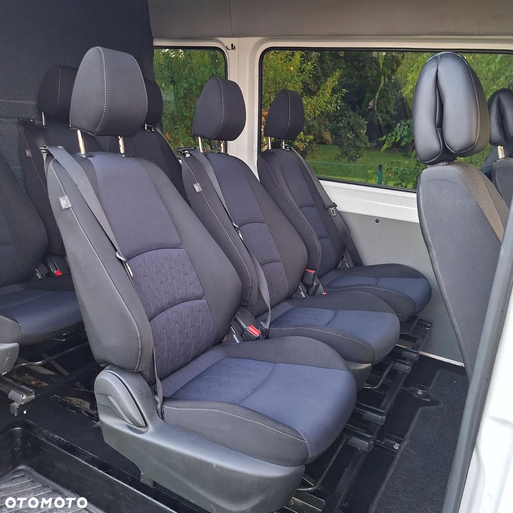 Volkswagen Crafter - 14