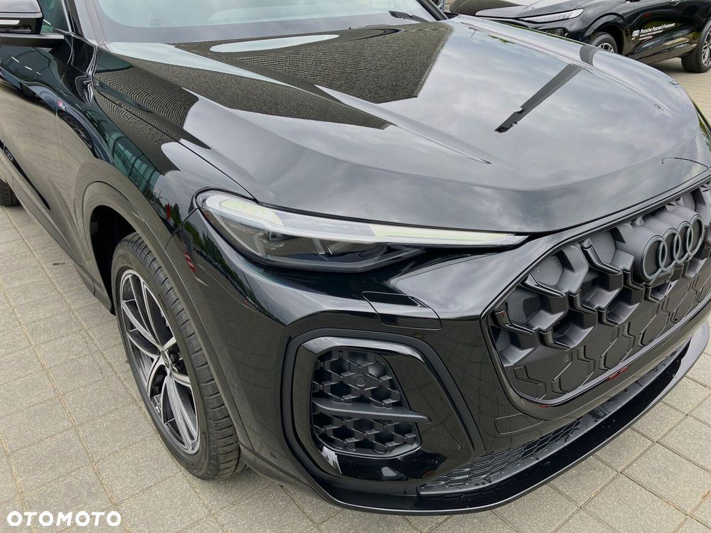 Audi Q5 Sportback - 4