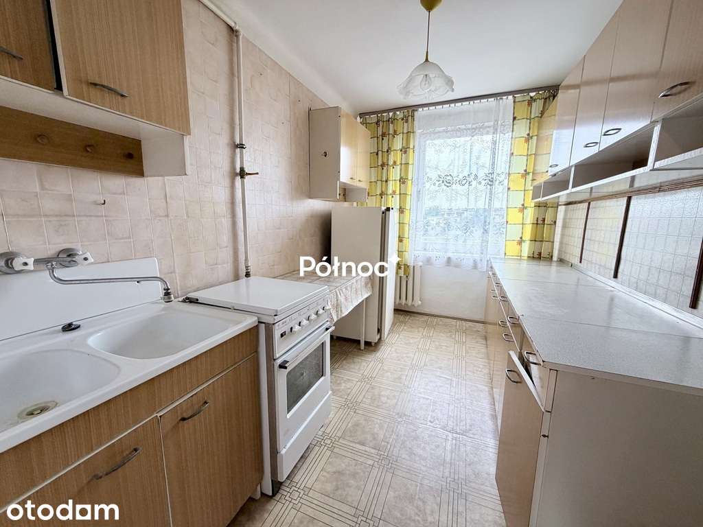 Staszów | 3 pokoje | 60,75 m² | 2 piętro | Balkon