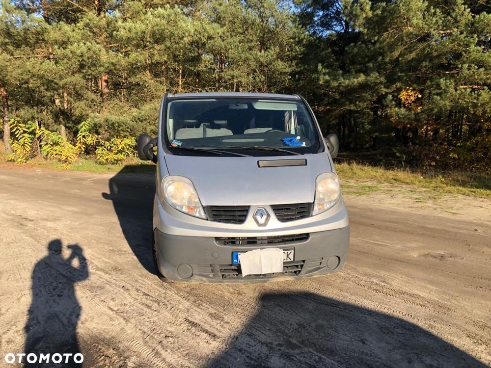 Renault Trafic - 2