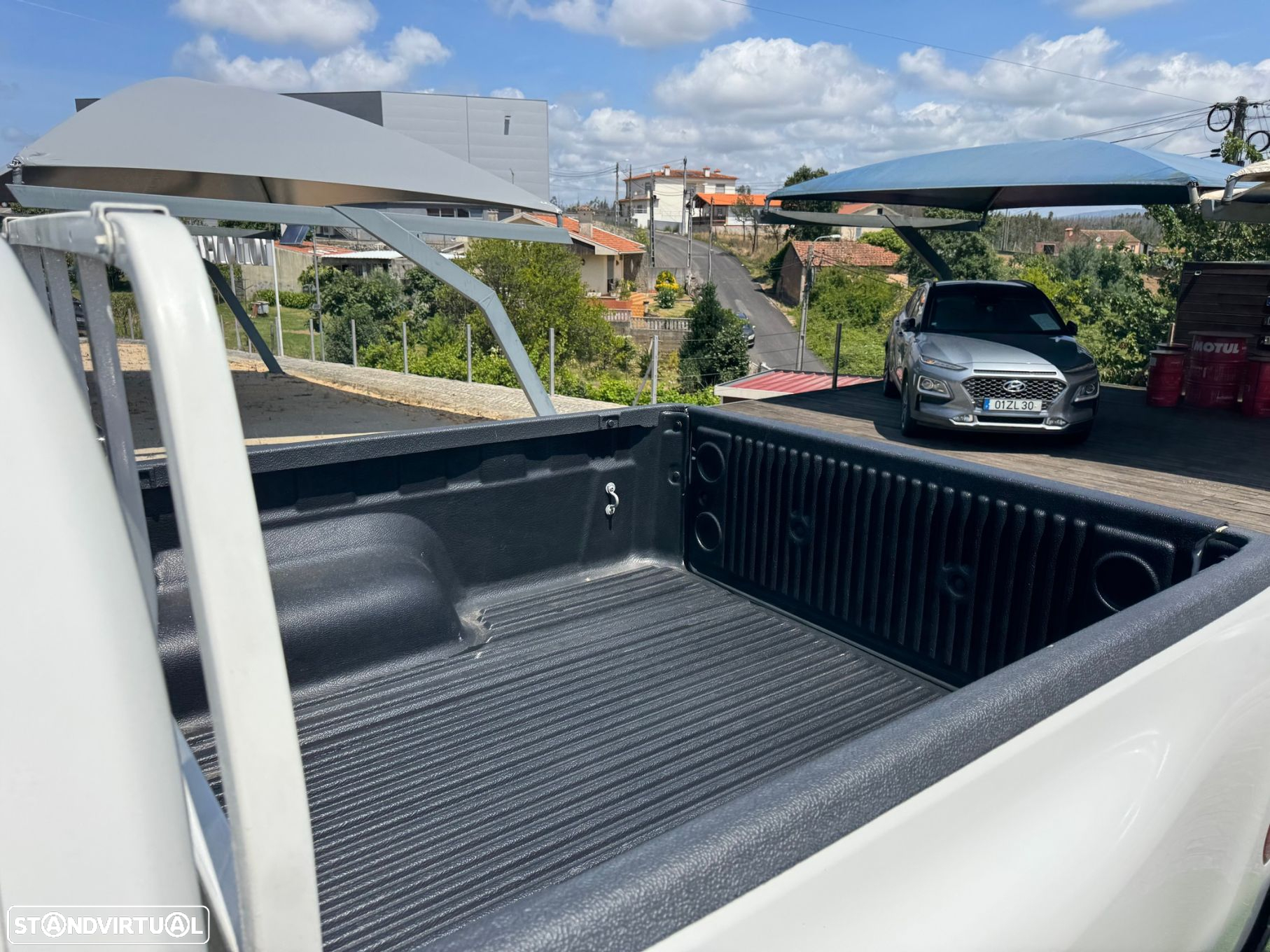 Toyota Hilux 2.4 D-4D 4WD CD CM - 32