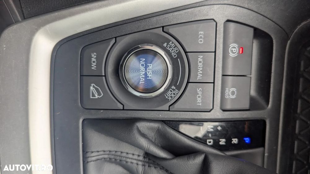 Toyota RAV4 2.0P CVT AWD Dynamic - 9