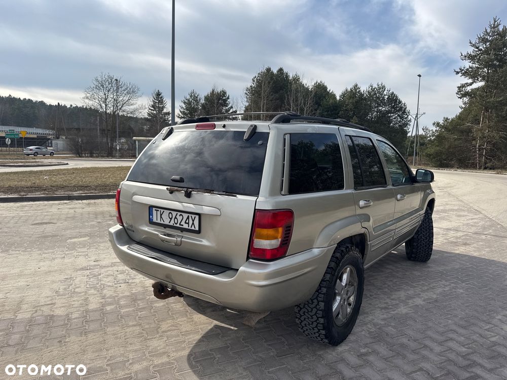 Jeep Grand Cherokee - 4