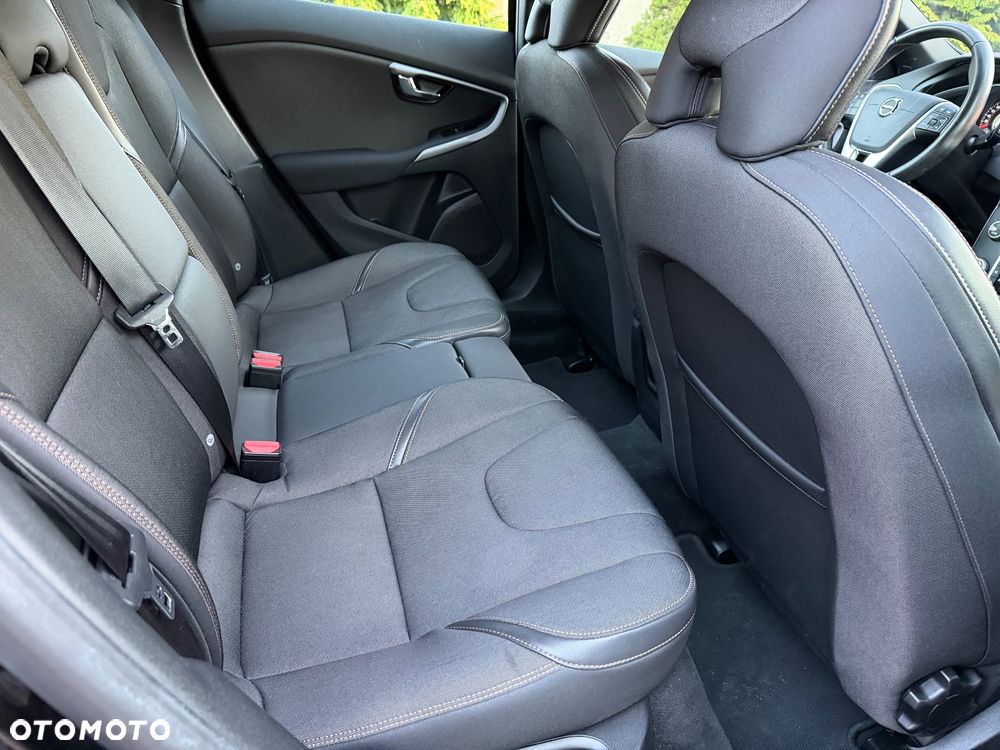 Volvo V40 T3 - 31