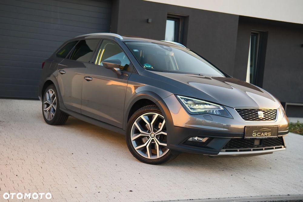 Seat Leon 2.0 TDI DPF Start&Stop DSG XCELLENCE - 10