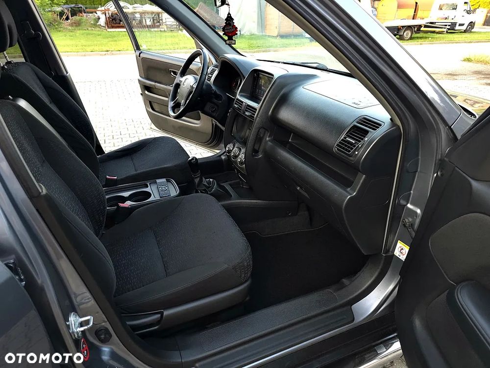 Honda CR-V 2.0i ES - 24