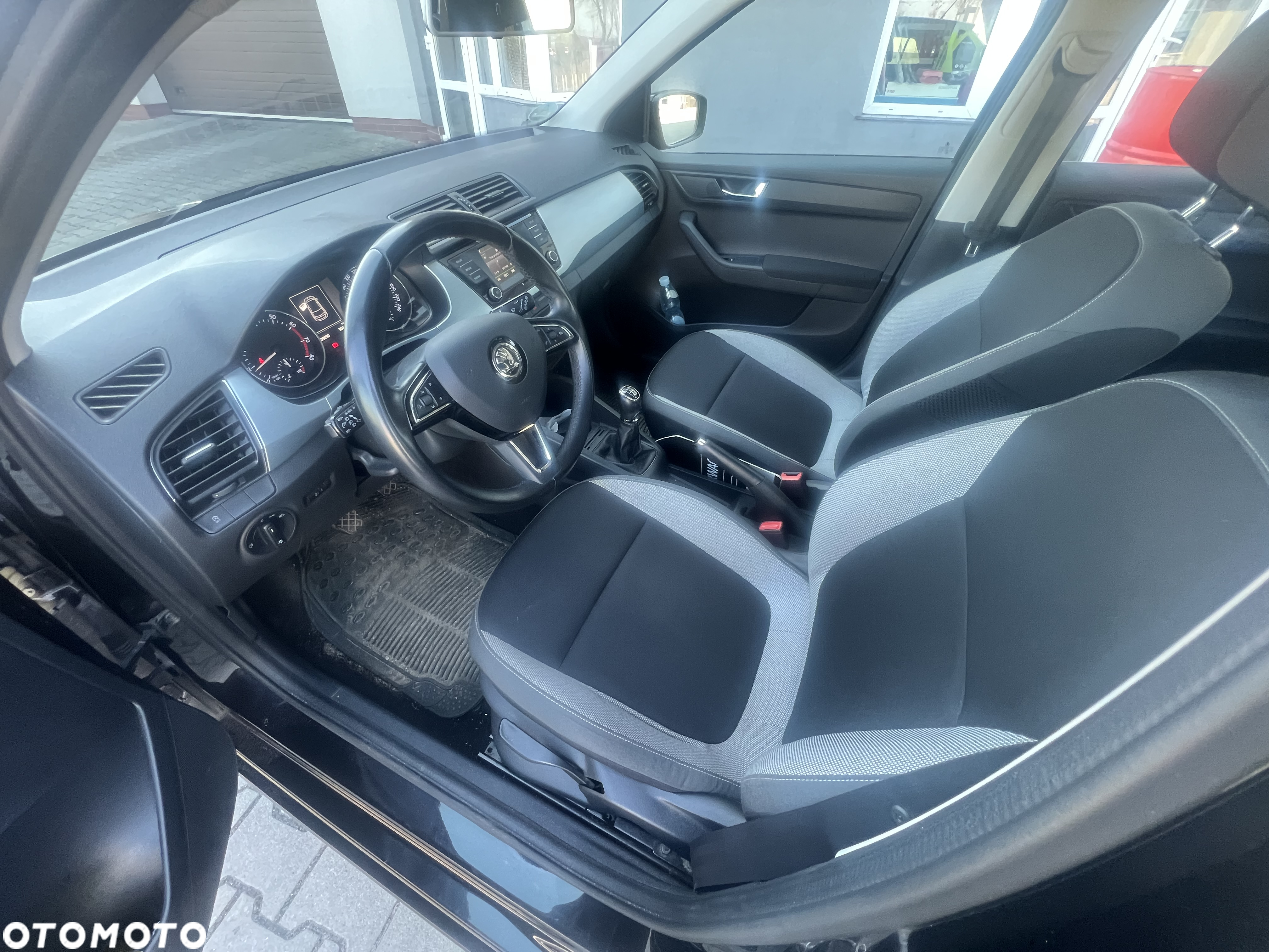 Skoda Fabia 1.0 MPI Ambition - 5