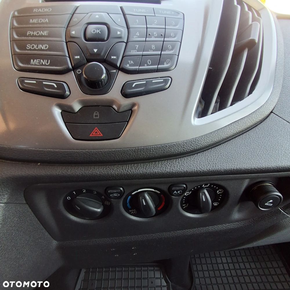 Ford Transit - 16