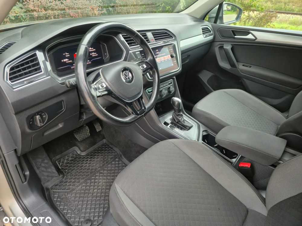 Volkswagen Tiguan 2.0 TDI SCR DSG R-Line - 10