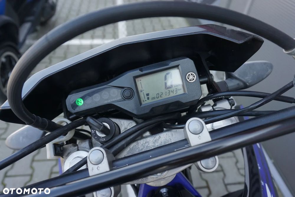 Yamaha WR - 21