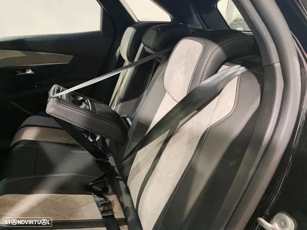 Peugeot 3008 1.6 Hybrid4 GT e-EAT8 - 9