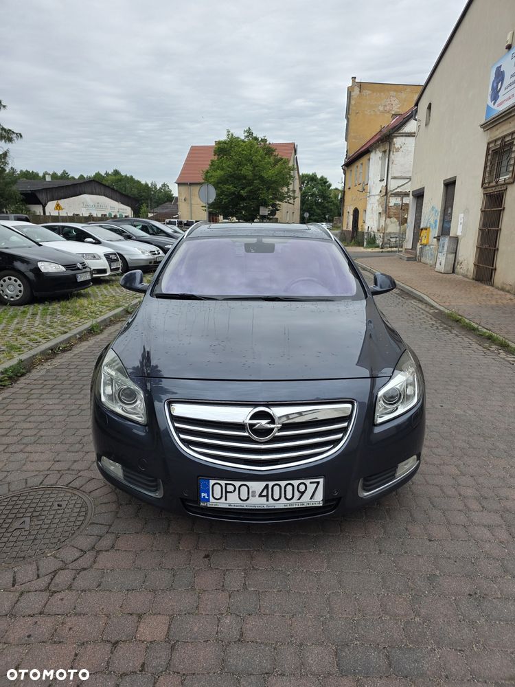 Opel Insignia - 1