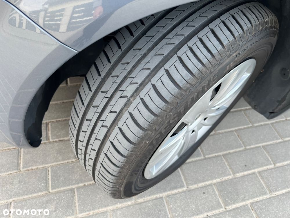 Renault Scenic 2.0 16V Expression - 10