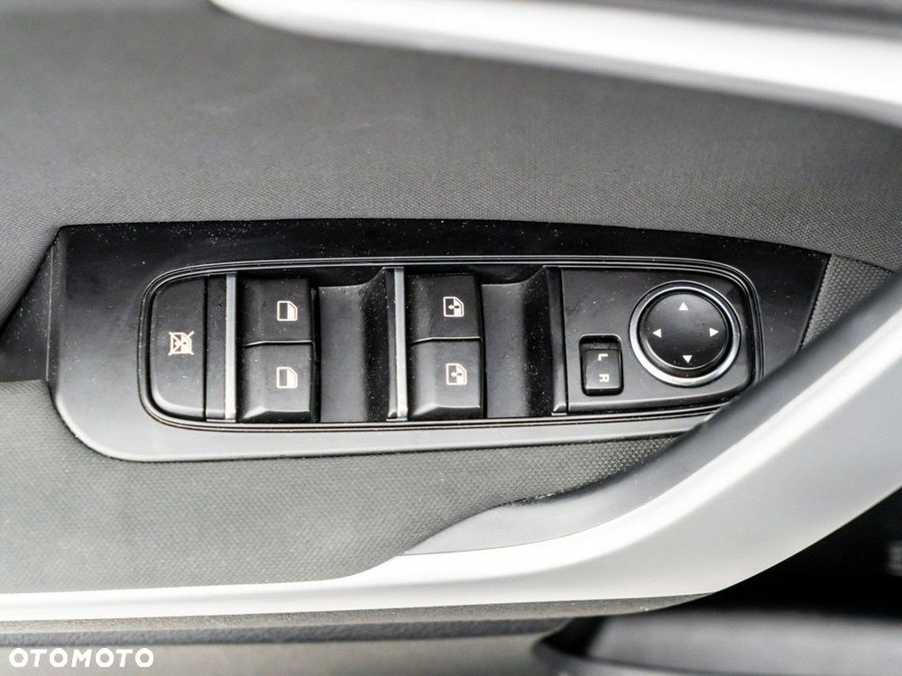 Kia Ceed 1.5 T-GDI M DCT - 17