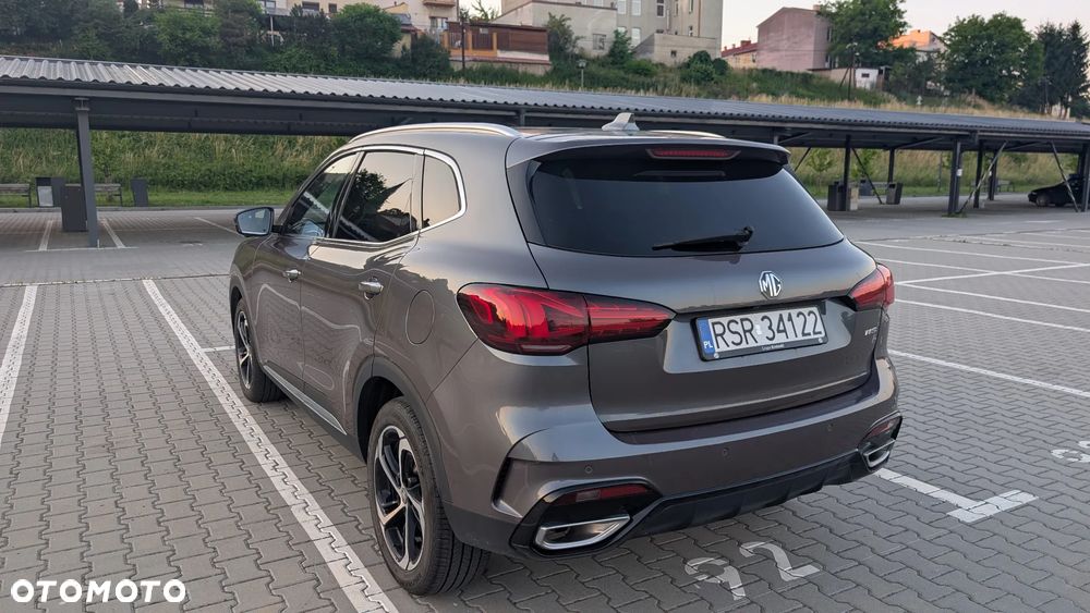 MG HS 1.5 T-GDI Exclusive DCT - 6
