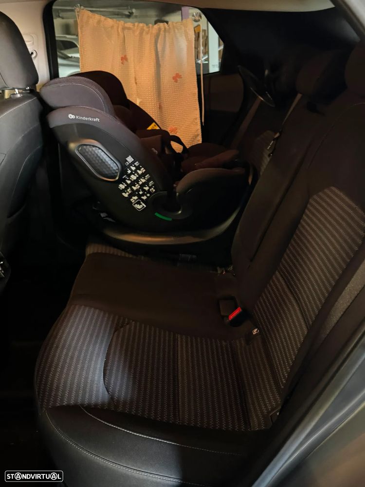 Kia XCeed - 8