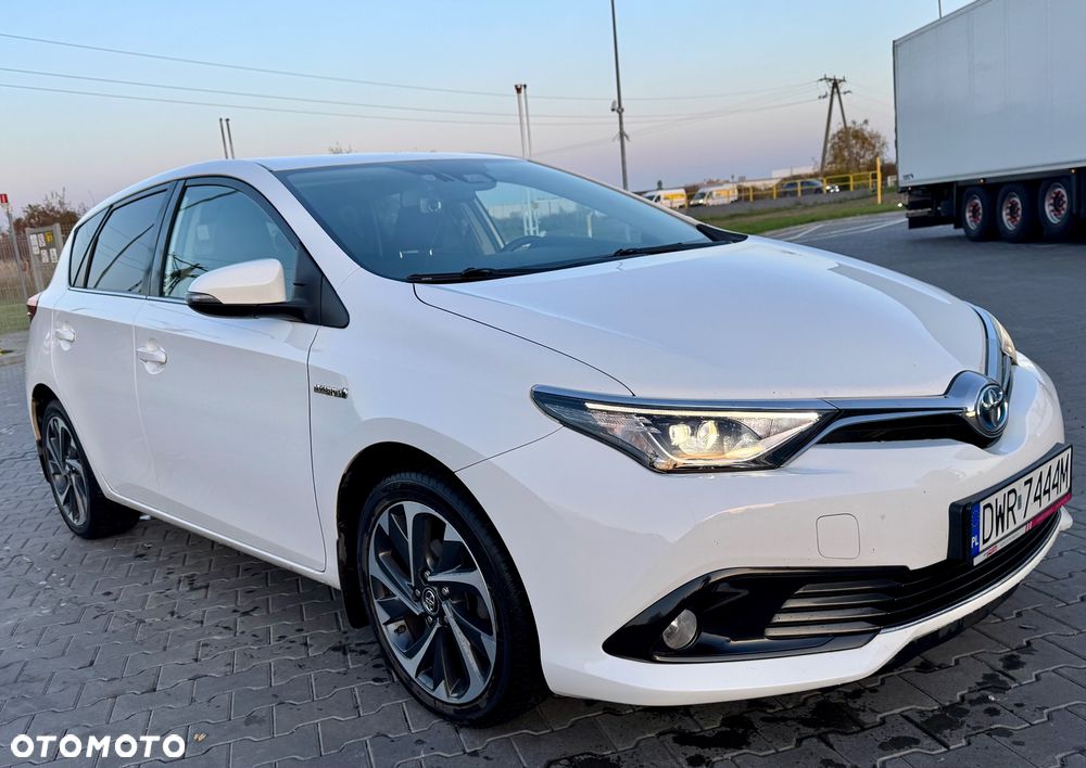 Toyota Auris 1.8 HSD Luna - 7