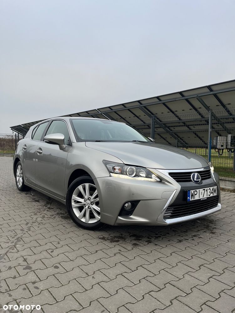 Lexus CT 200h Business Edition - 1