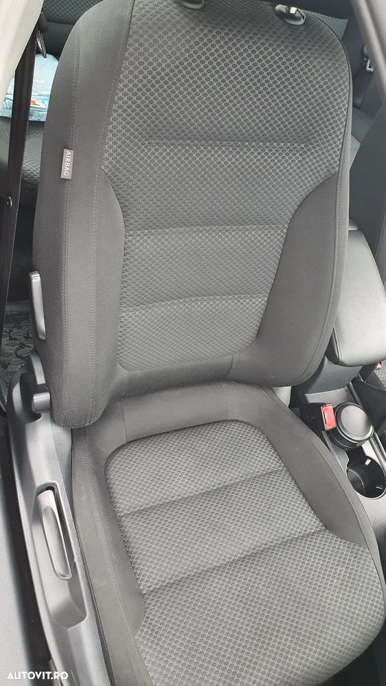 Volkswagen Jetta 1.6 TDI CR DPF Comfortline - 28